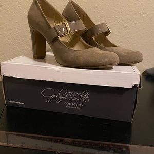 Suede nude colored heels